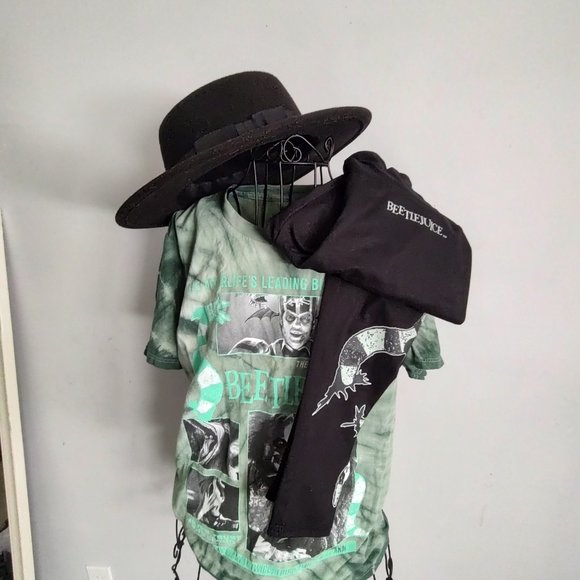 Licensed Beetlejuice Tee (tee only!) - Picture 3 of 5